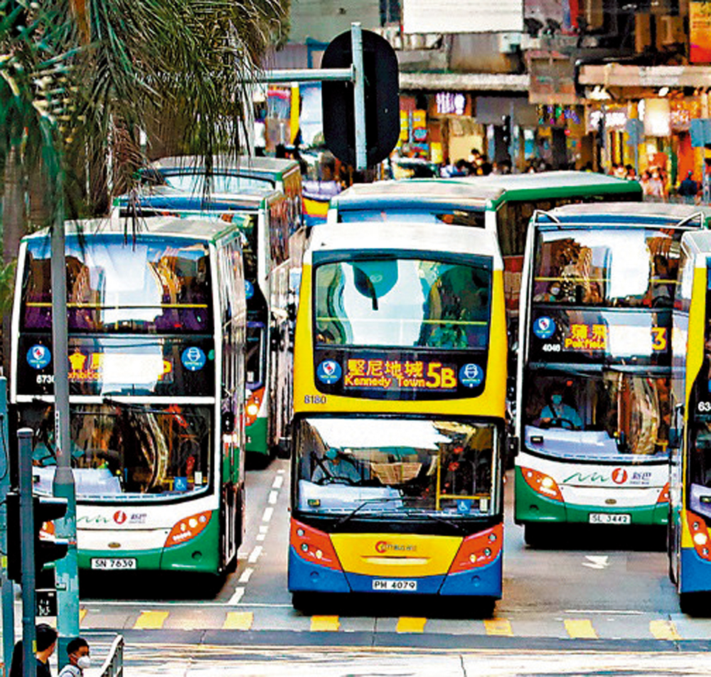 　　圖：城巴新巴為全港學生及小童推出「巴士暢遊」夏季乘車優惠。