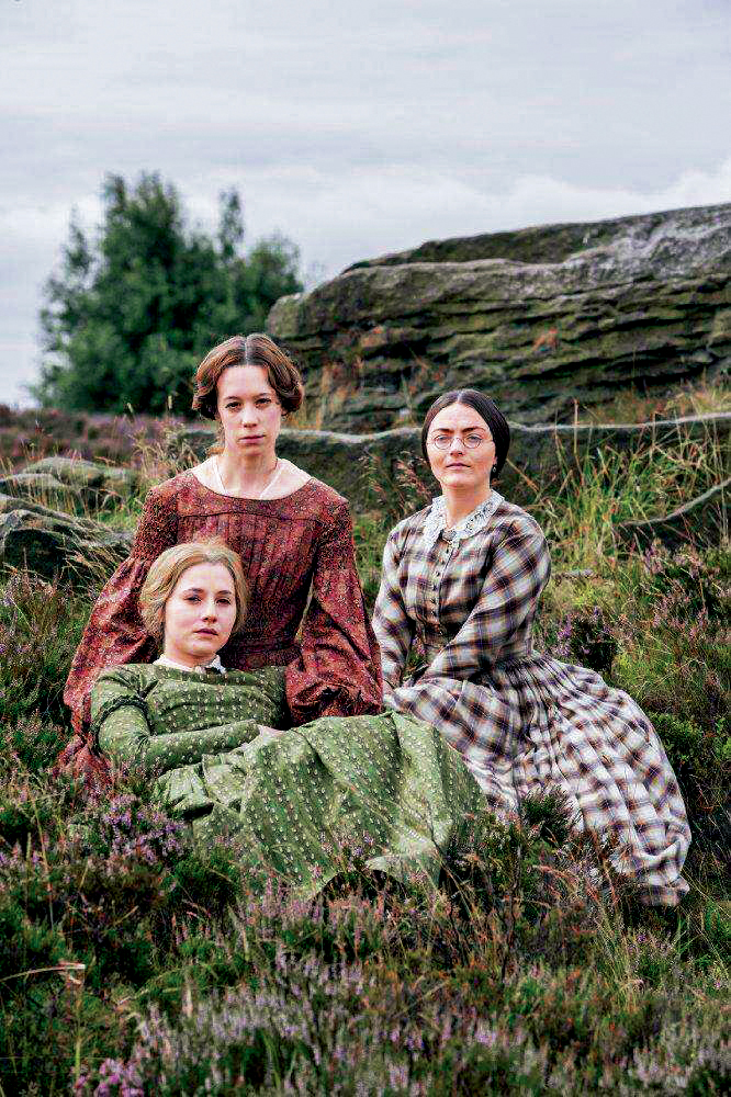 　　圖：傳記電影《隱於書後：勃朗特三姐妹》（To Walk Invisible：The Bronte Sisters）好評如潮。\劇照