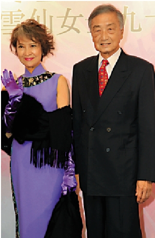 　　圖：蕭芳芳（左）與張正甫鶼鰈情深，如今丈夫離世，她頓失支柱。\資料圖片