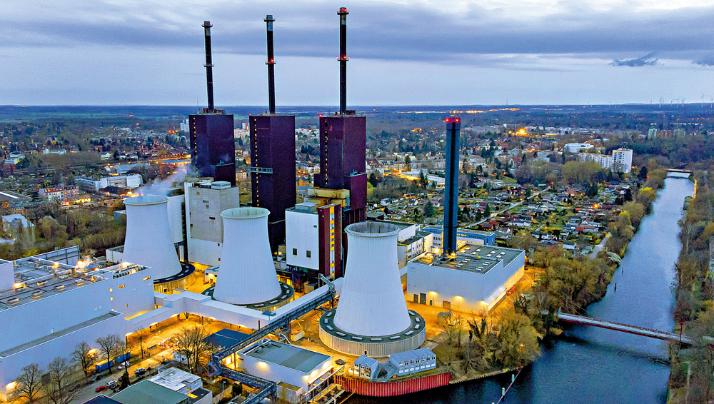 　　圖：德國能源短缺引發民生危機，圖為德國的燃氣發電廠。\美聯社