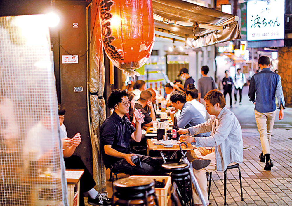 　　圖：官方數據顯示，日本年輕人不再像父輩一樣熱愛飲酒。\資料圖片
