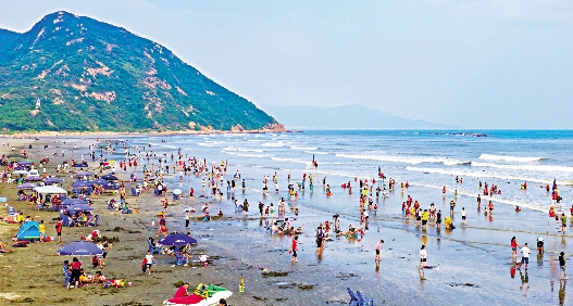 　　圖：台山市赤溪鎮銅鼓黑沙灣旅遊度假中心。\受訪者供圖