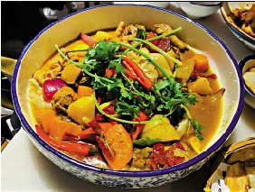 　　圖：陝西大盤雞。