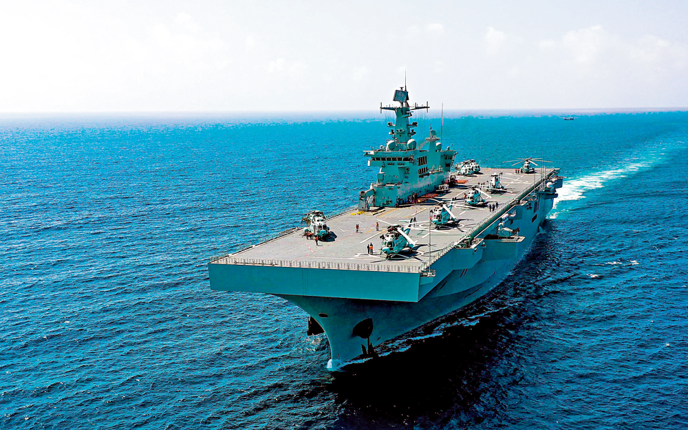 　　圖：075型兩棲攻擊艦首艦海南艦於9月25日迎來下水三周年。該艦的入列，是解放軍發展新質作戰力量的其中一個重大節點。