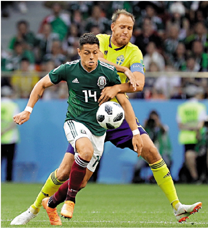 　　圖：查維亞靴蘭迪斯（左）曾為墨西哥上陣109次。