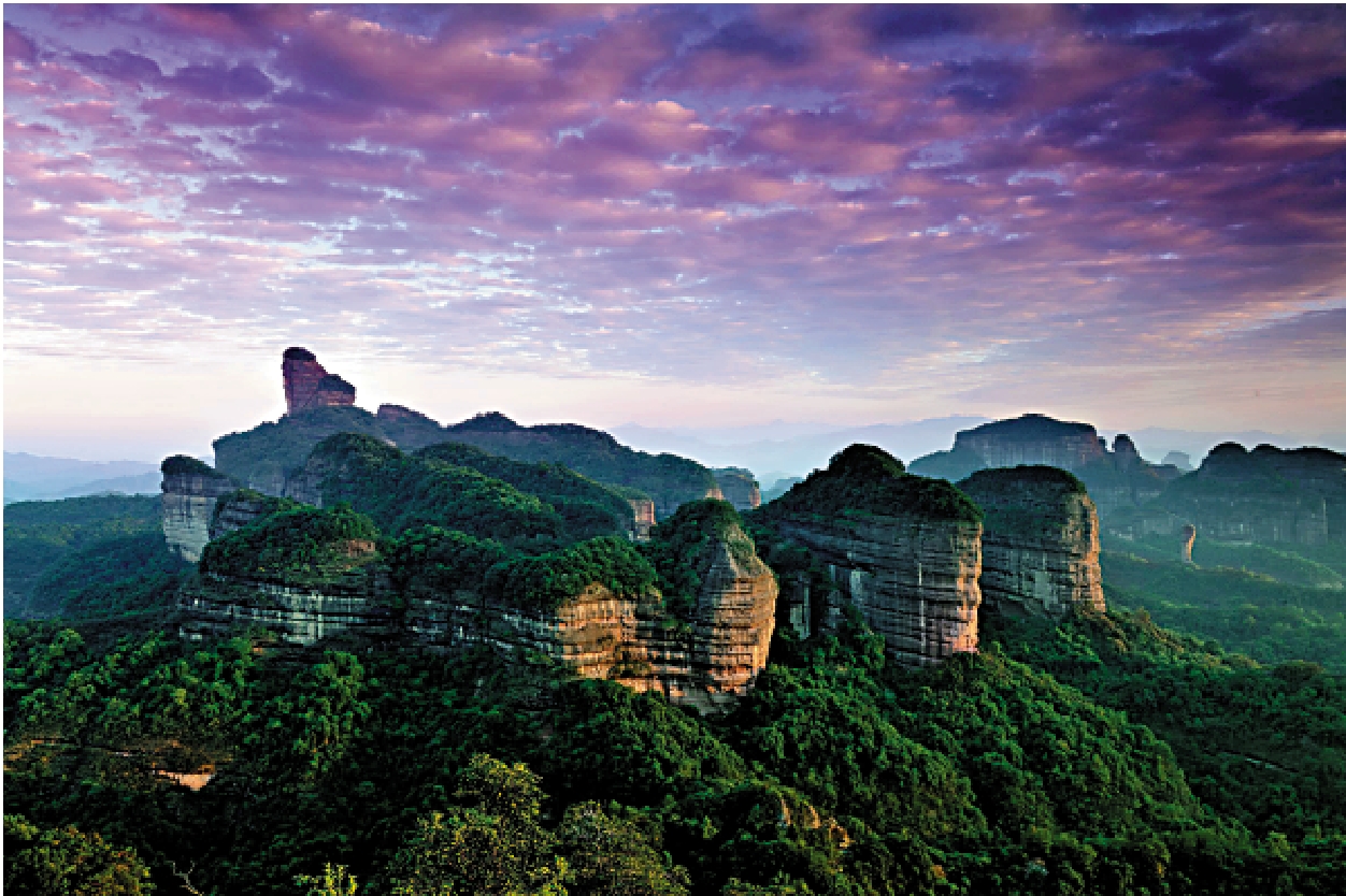 　　圖：廣東韶關丹霞山。\資料圖片