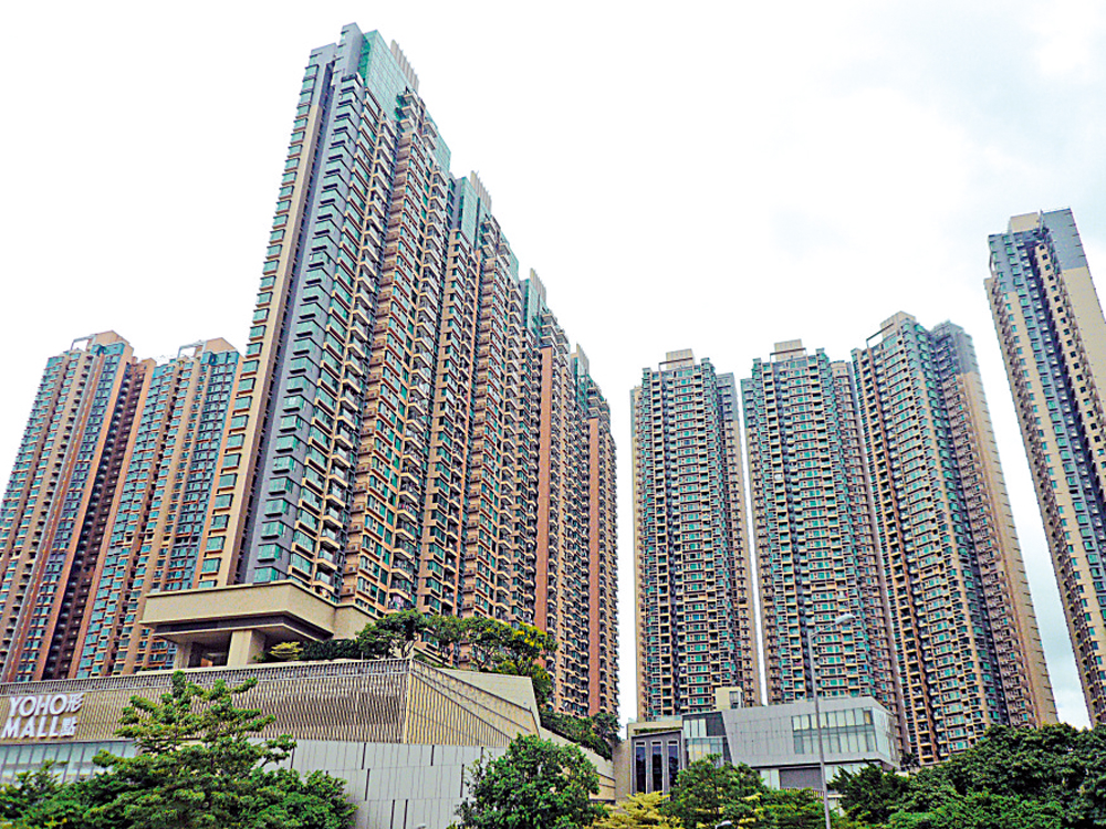 　　圖：政府引例收回的元朗YOHO Midtown毗鄰土地，房協計劃在該地興建住宅大廈。