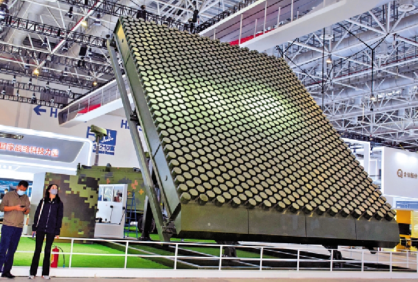 　　圖：SLC-18空間監視目標有源相控陣雷達。\大公報記者盧靜怡攝