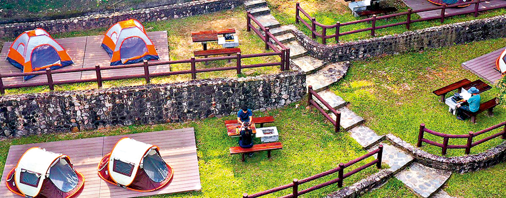 　　圖：政府轄下營地封閉近三年，今日起重開，露營發燒友預計會出現「營迫營」狀況。