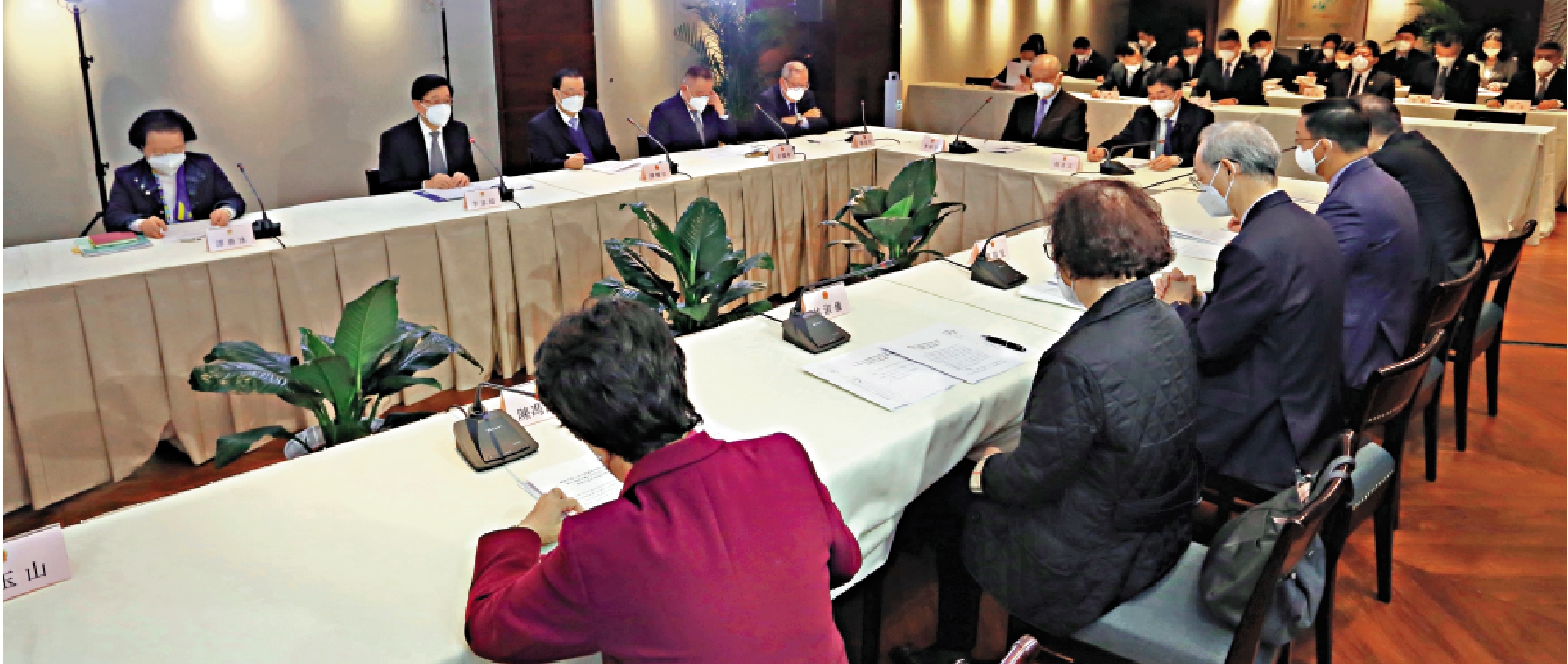 港區人大代表選舉 42人獲確認為候選人 大公報