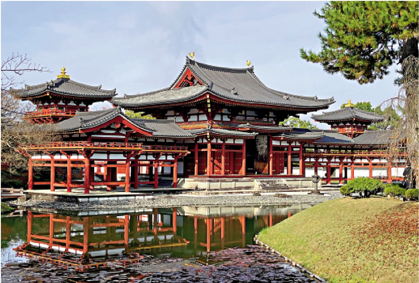 　　圖：宇治的鳳凰堂具有中國唐代建築的風貌。\作者攝