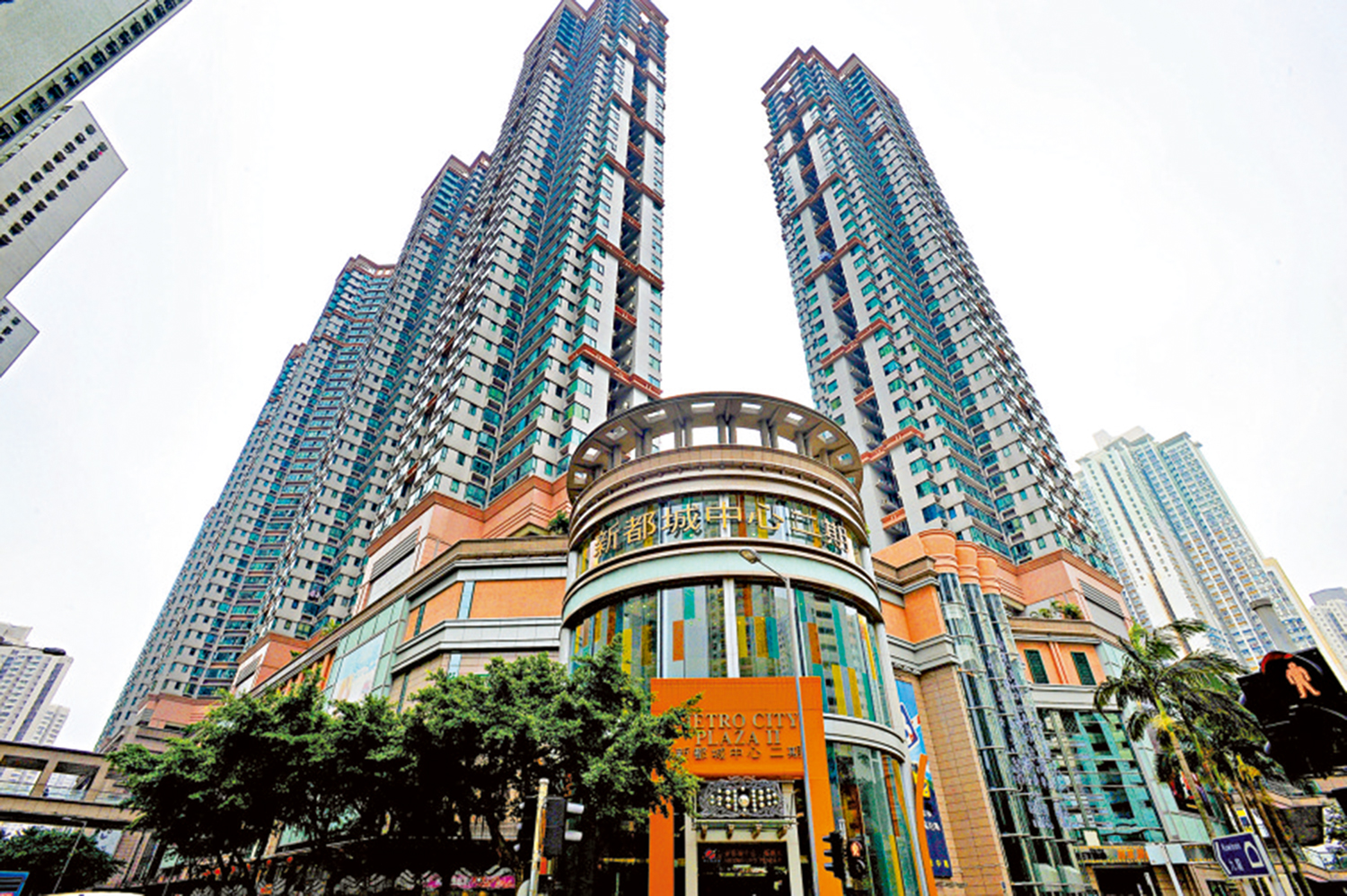 　　圖：新都城有3房戶業主放盤10個月，從923萬元劈價至800萬元，終把單位沽出。