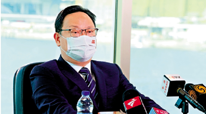 　　圖：珠江船務董事局主席劉廣輝表示，公司計劃於今年加開一條來往中港城碼頭及深圳機場碼頭的新航線。\大公報記者麥潤田攝