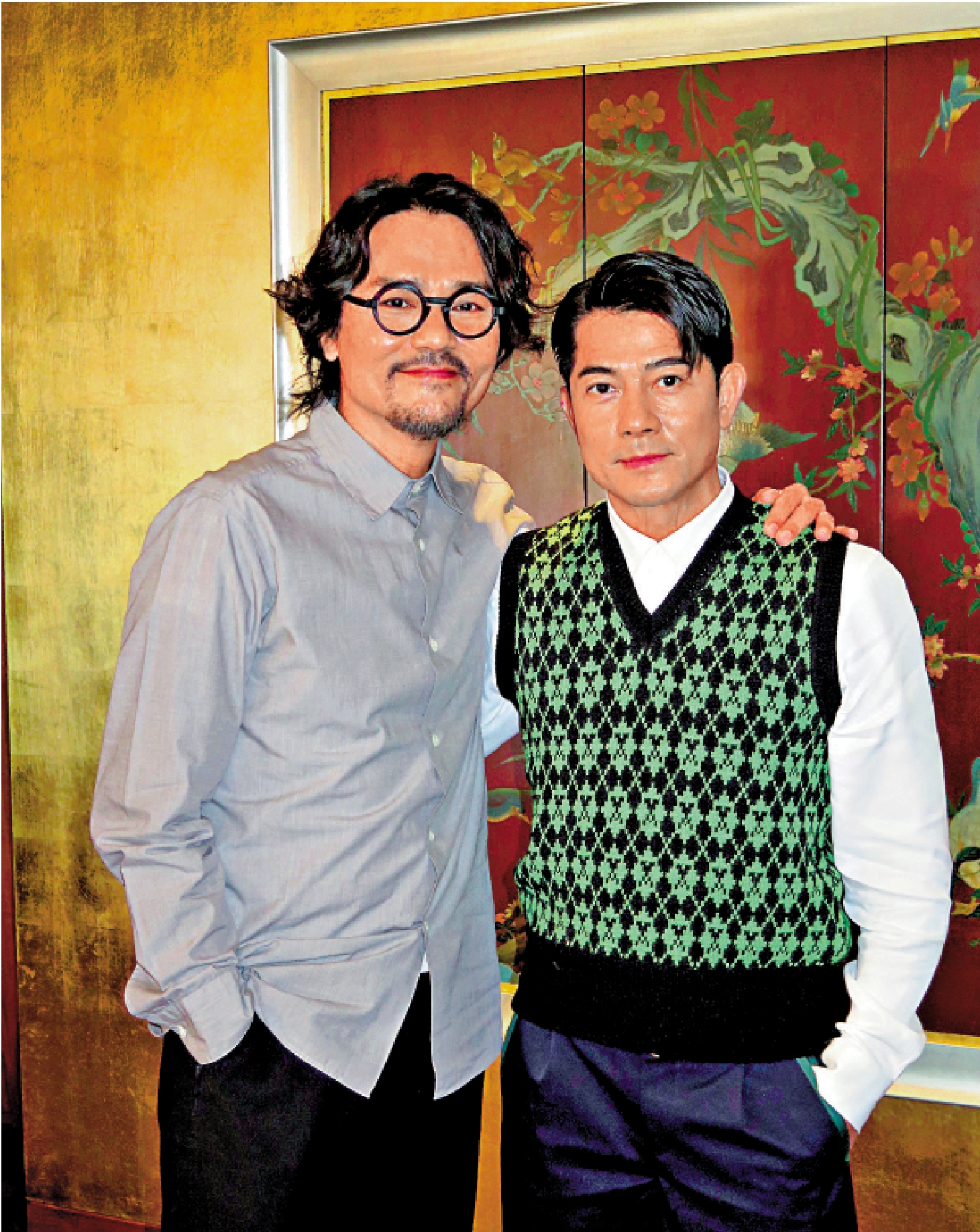 　　圖：郭富城（右）與林家棟不時講戲經。