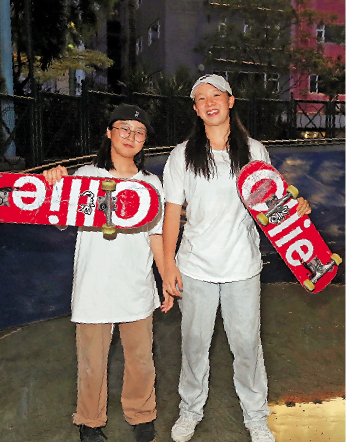 　　圖：愈來愈多本地青少年參與滑板運動。\大公報記者黃洋港攝