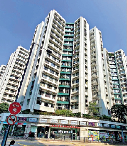 　　圖：蔡天鳳與鄺港智曾租住黃埔花園銀竹苑8座一單位。\大公報調查組攝