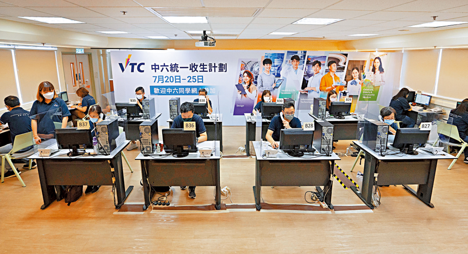 　　圖：陳卓禧建議加強灣區城市的職業教育規劃和建設的協調對接，為青少年提供新出路。\資料圖片