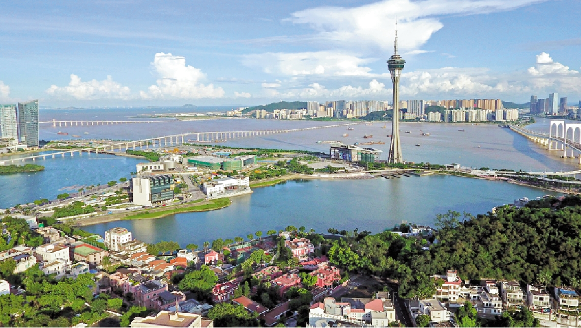 　　圖：中央對港澳工作的集中統一領導，有利於進一步發揮澳門的優勢和特點。