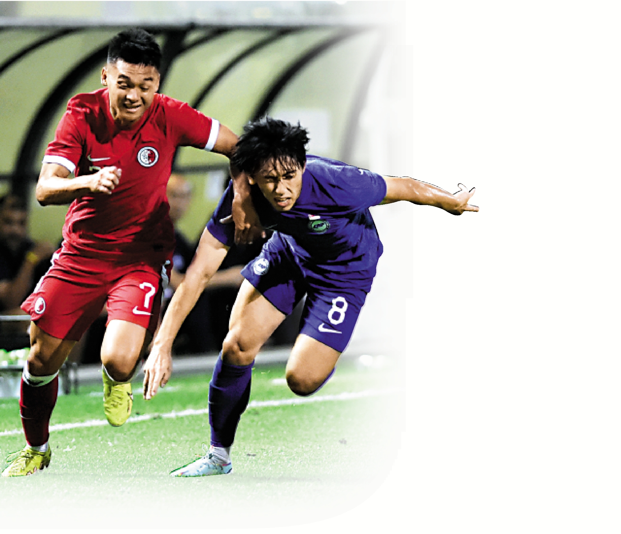 　　圖：港足球員羅梓駿（左）攻守兼備。\資料圖片