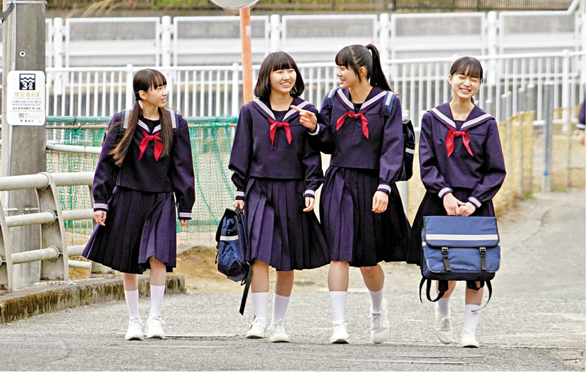 　　圖：日劇《重啟人生》講述四個識於微時的好友相互陪伴和救贖的故事。