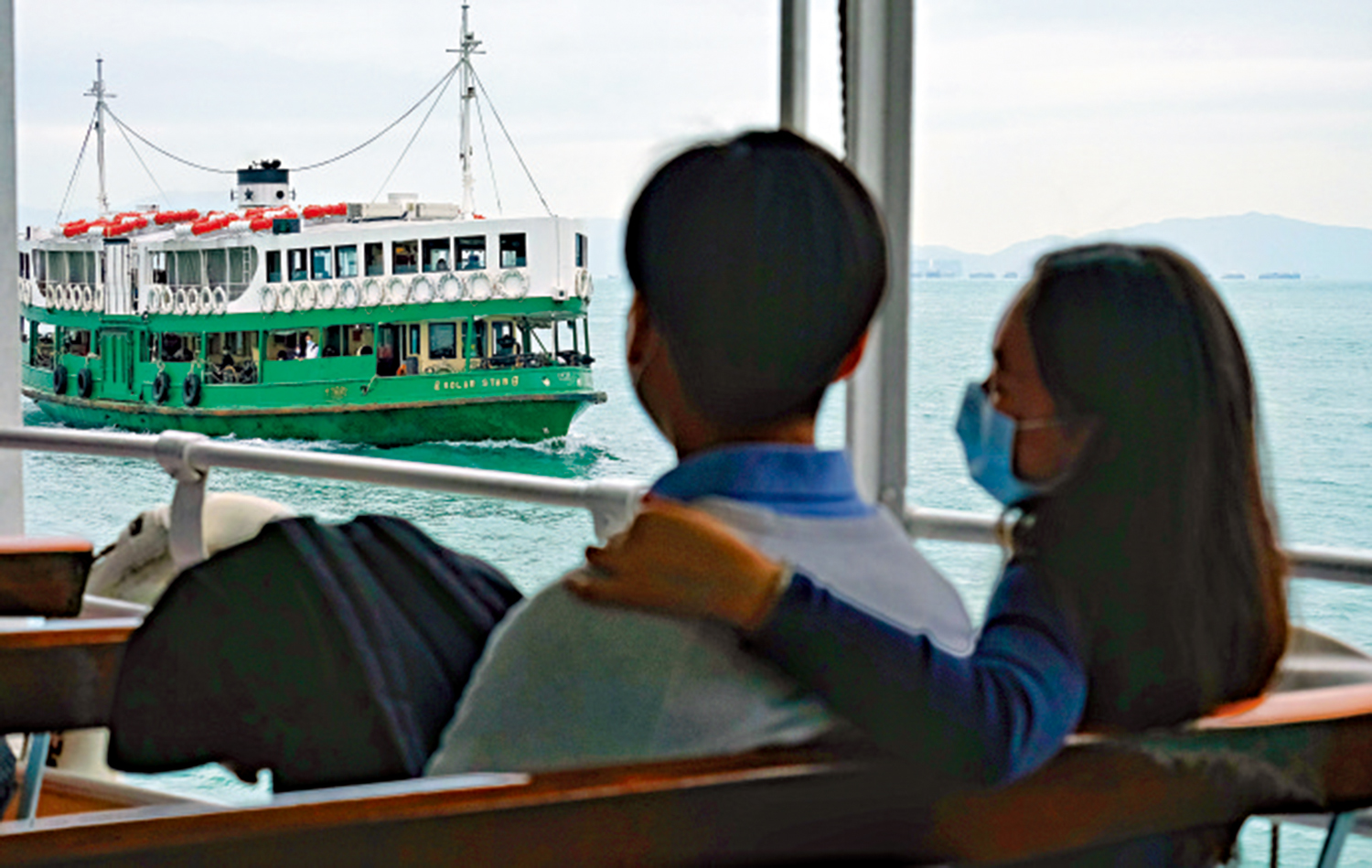 　　圖：天星小輪中環及灣仔往返尖沙咀兩條航線加價。