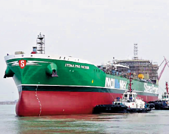 　　圖：中國首艘甲醇雙燃料綠色船舶出塢。