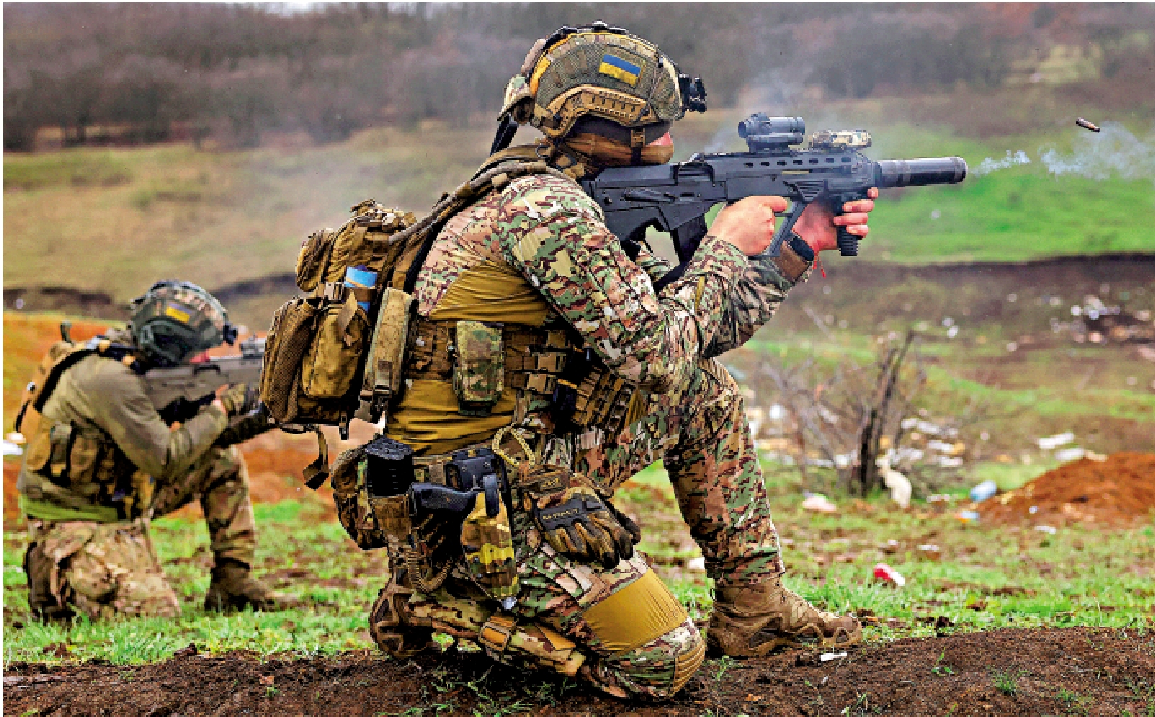 　　圖：烏克蘭特種兵6日在巴赫穆特執行任務。\路透社