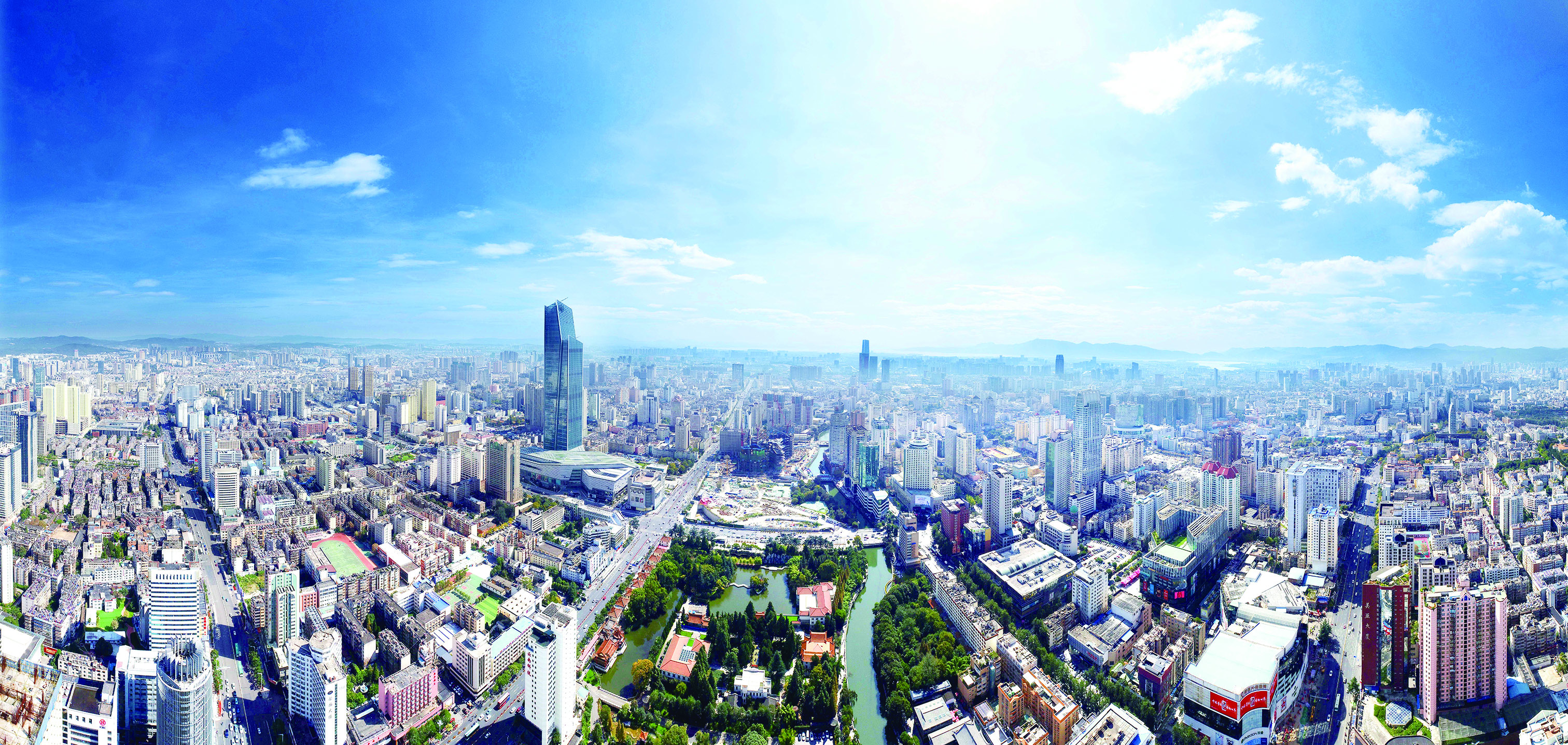 　　圖：自風光秀麗、生機勃勃的春城──昆明。\周密 攝