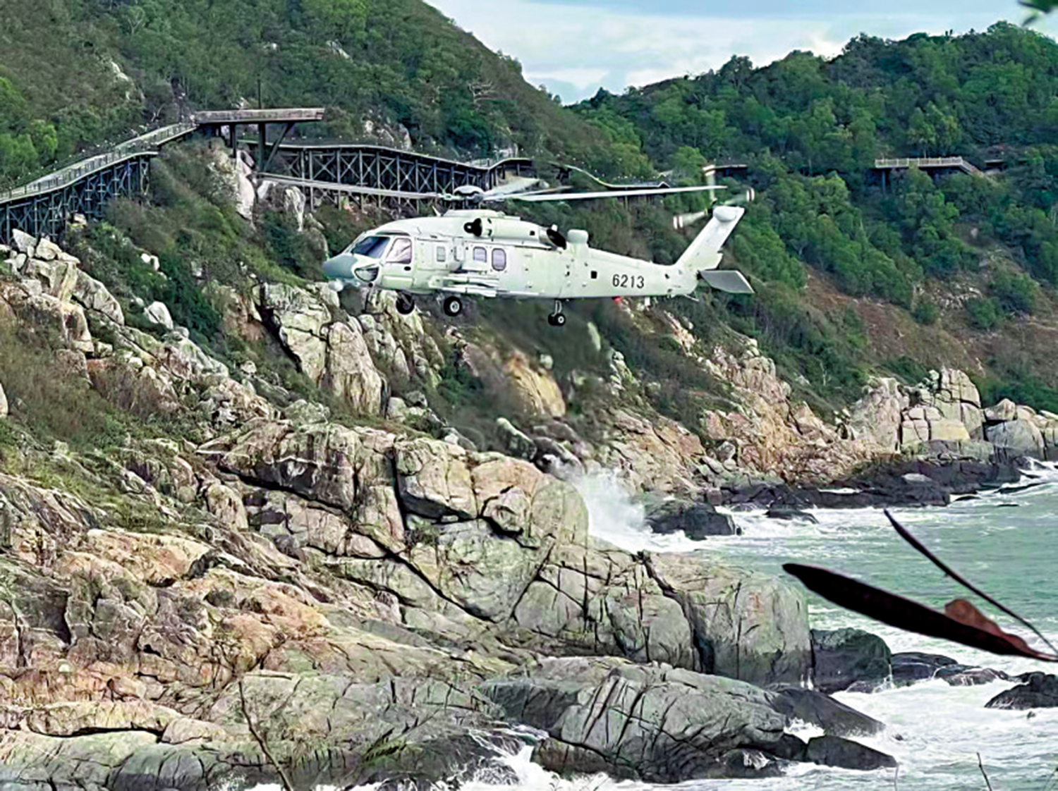圖:海軍塗裝的武裝型直-20。