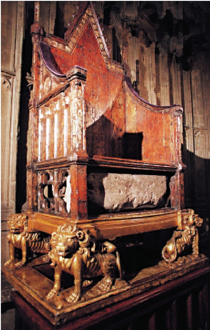 　　圖：英國的加冕椅和加冕石。/資料圖片