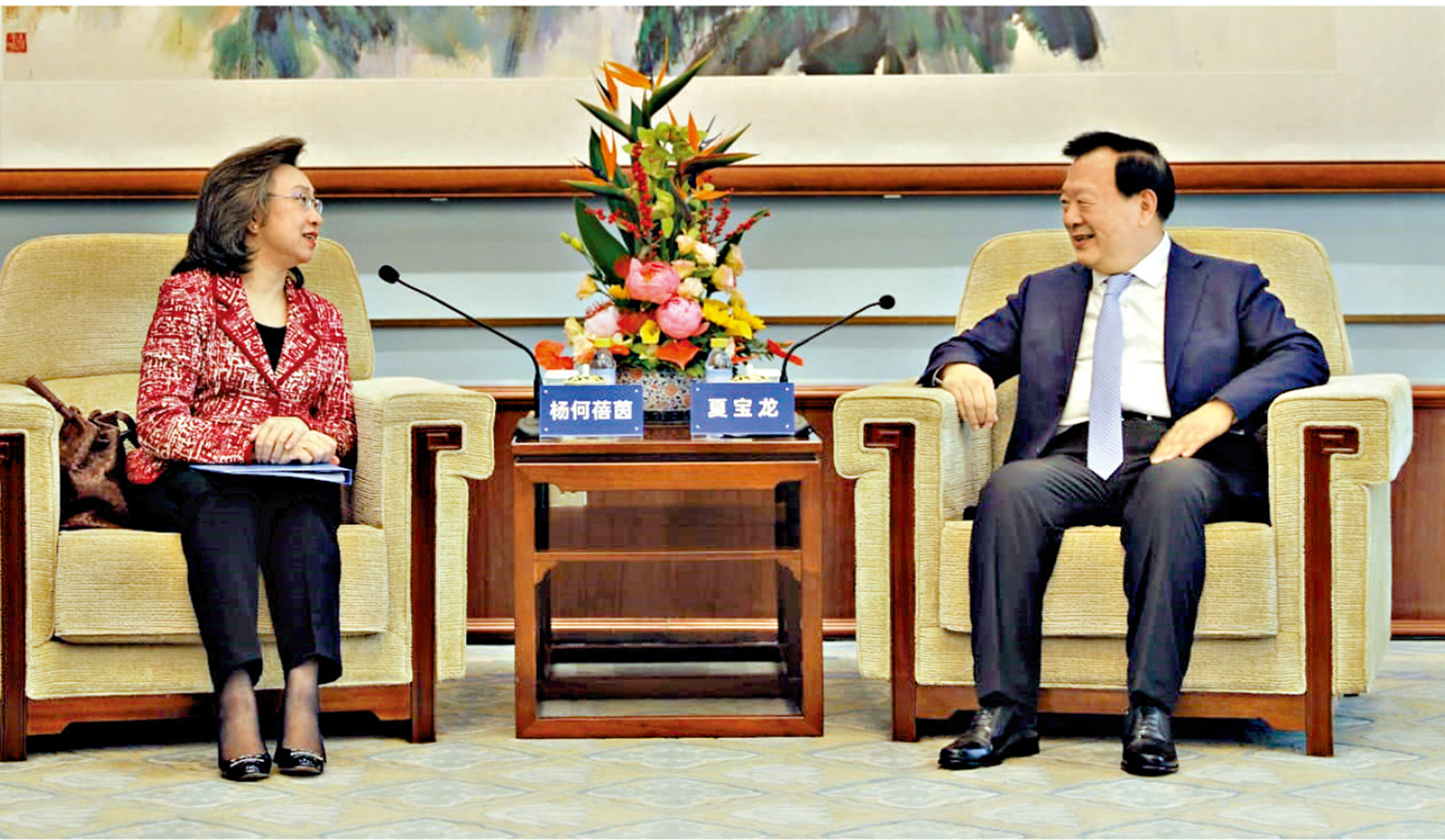 　　圖：夏寶龍26日上午在北京會見楊何蓓茵一行。