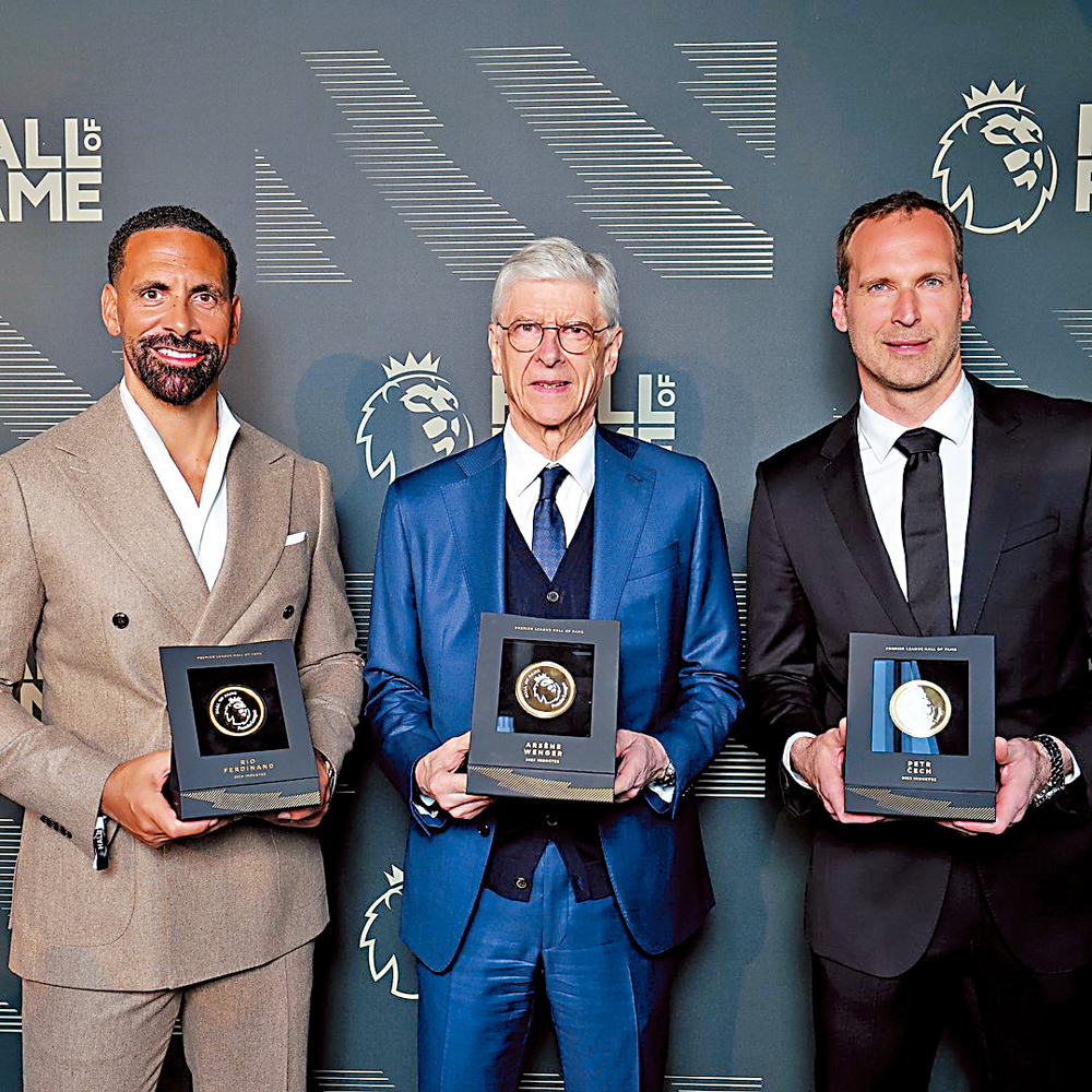 　　圖：費迪南（左）及施治（右）獲選入英超名人堂。\網絡圖片