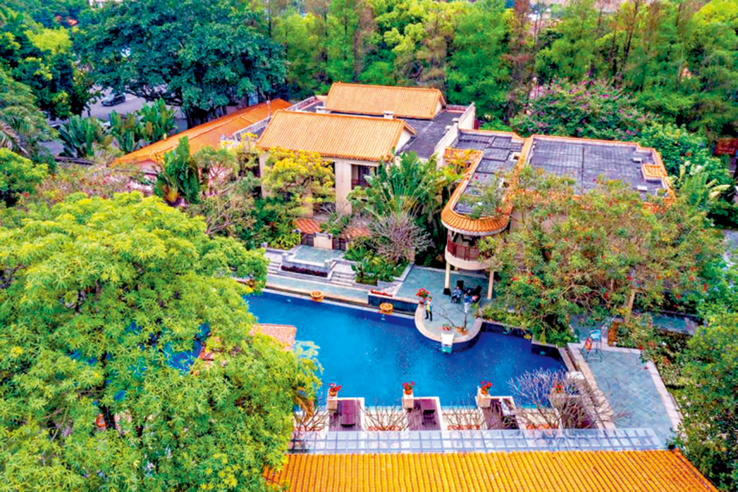 　　圖：中山溫泉賓館是中國第一家中外合作酒店，由霍英東和何鴻燊等人投資。