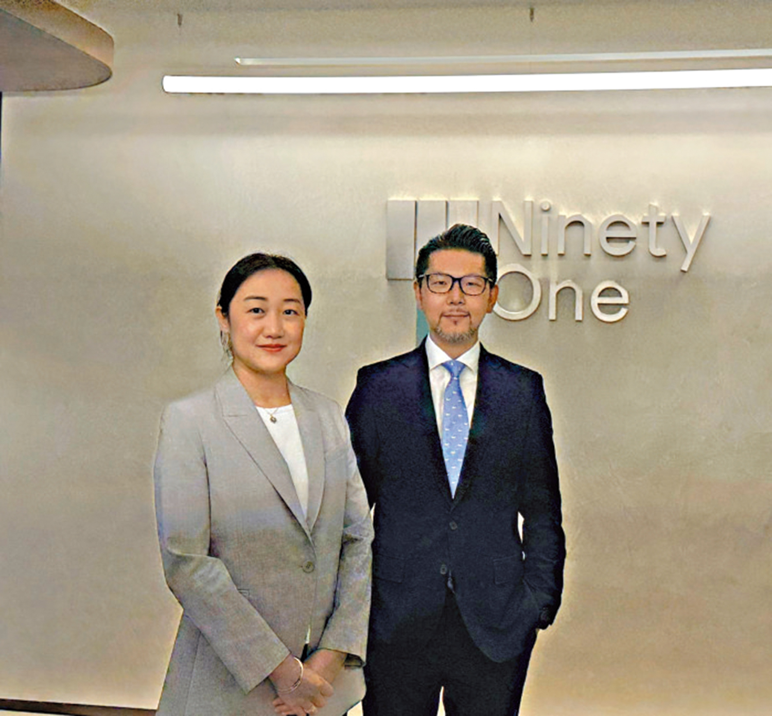 　　圖：馬文暢（左）表示，對下半年中國經濟發展有信心。