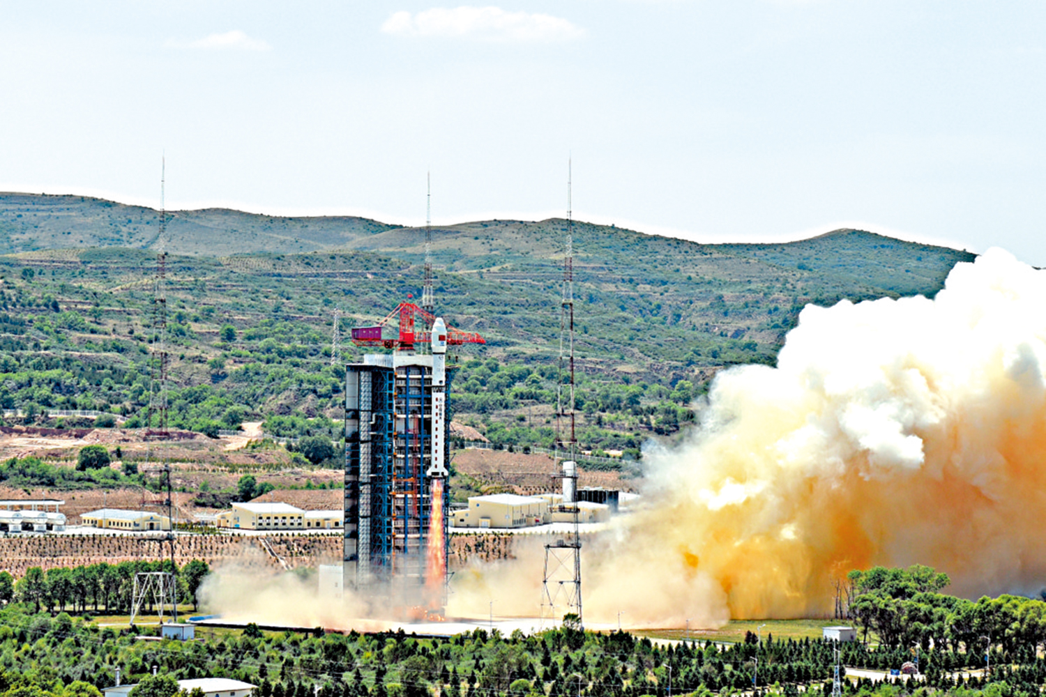 　　圖：長二丁一箭41星發射圓滿成功。\受訪者供圖