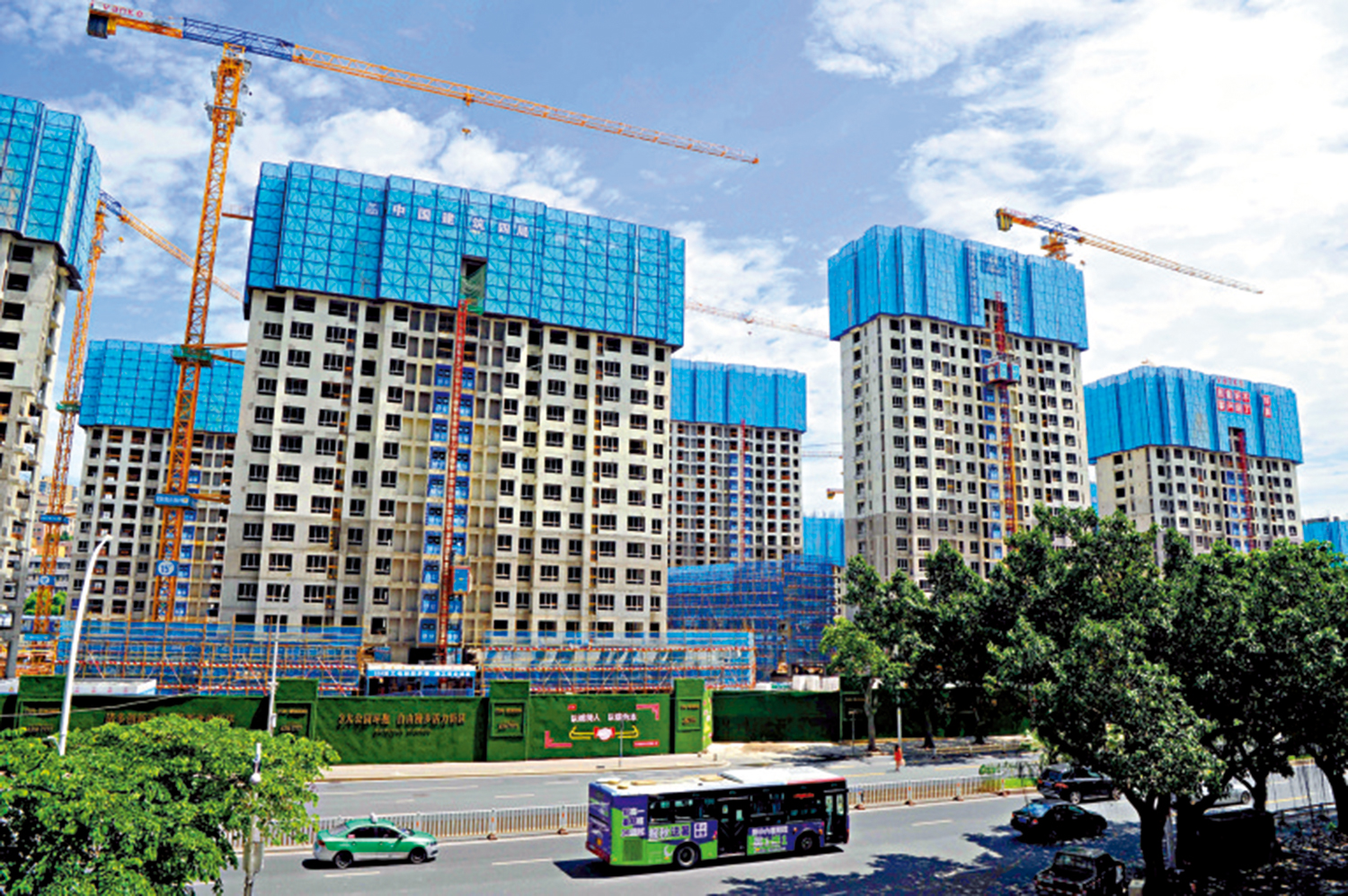 積極樂觀/投資內地主流城市 建設智慧社區 - 大公報