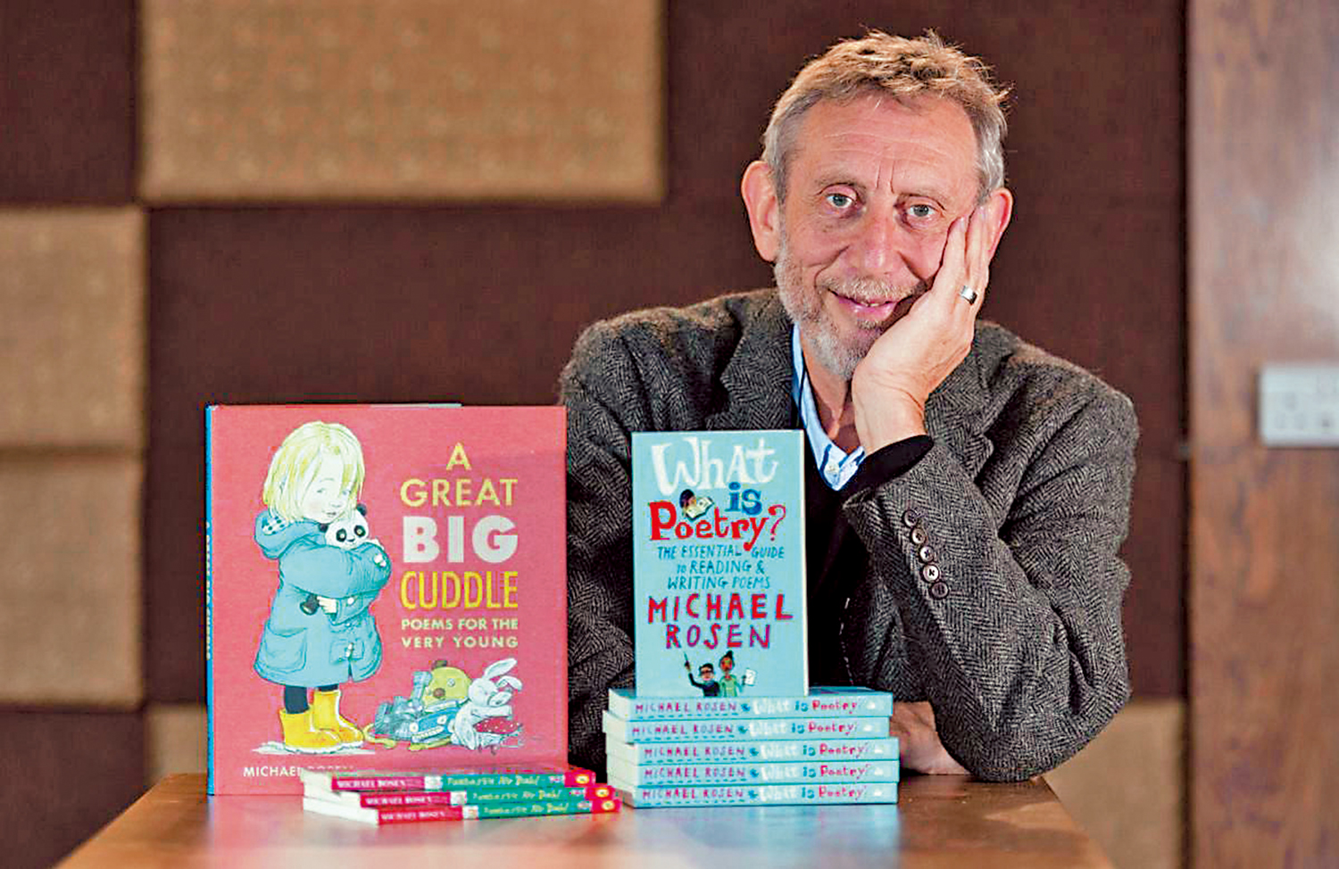 　　圖：英國知名兒童作家邁克爾·羅森，被網民稱為「Nice爺爺」。\資料圖片