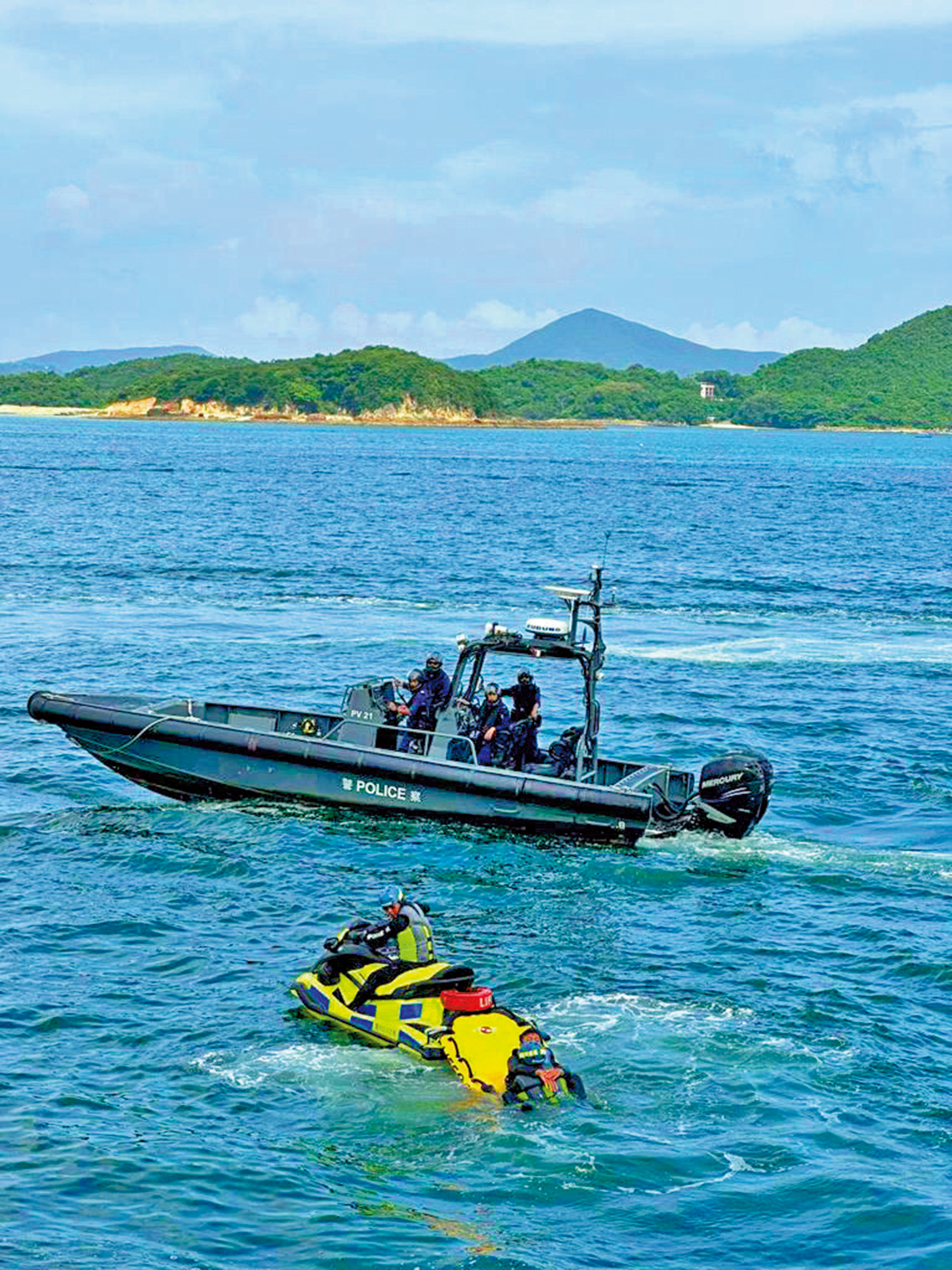 　　圖：水警今日起試用水上電單車，增加救援效率。