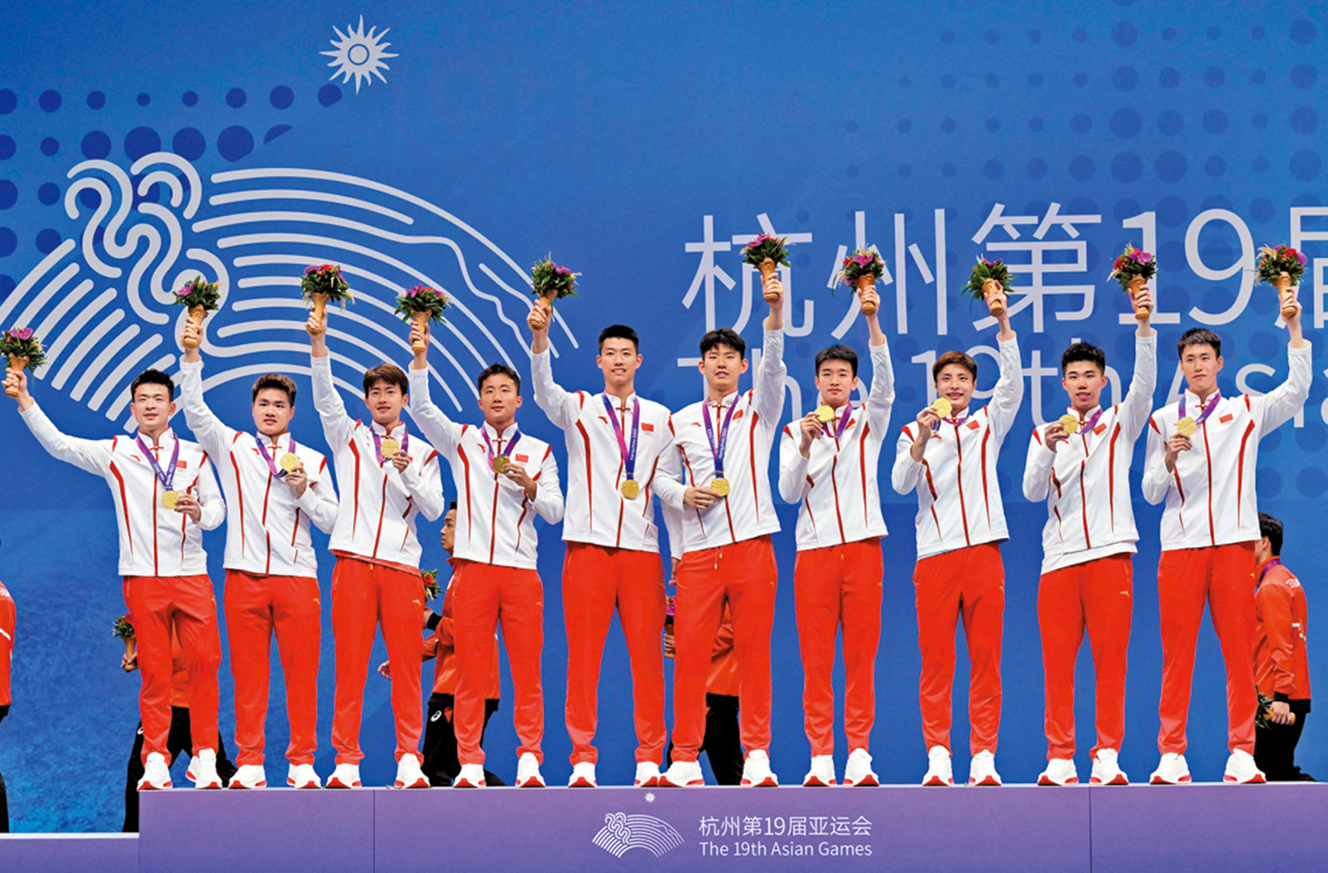　　圖：國羽男隊領獎後合照。