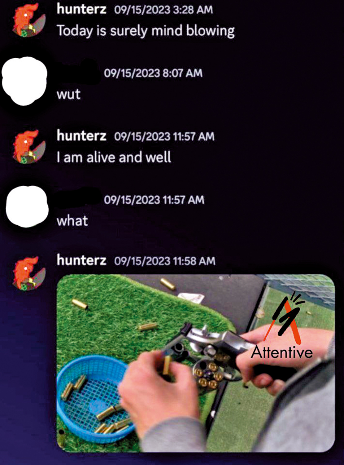 　　圖：槍手行兇前曾在社交媒體分享槍支照片。\網絡圖片