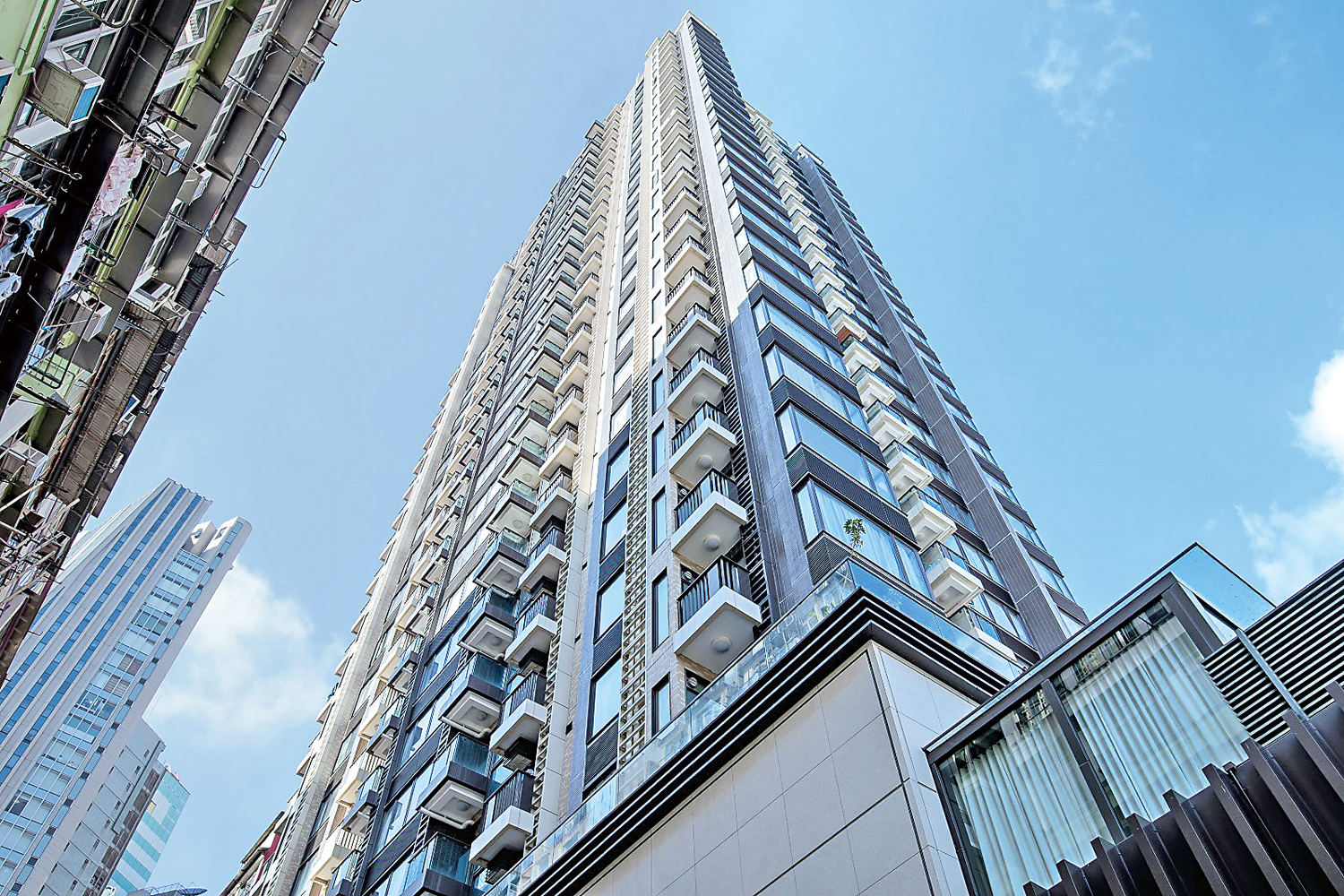 　　圖：銅鑼灣曦巒有投資者蝕逾400萬元沽樓。