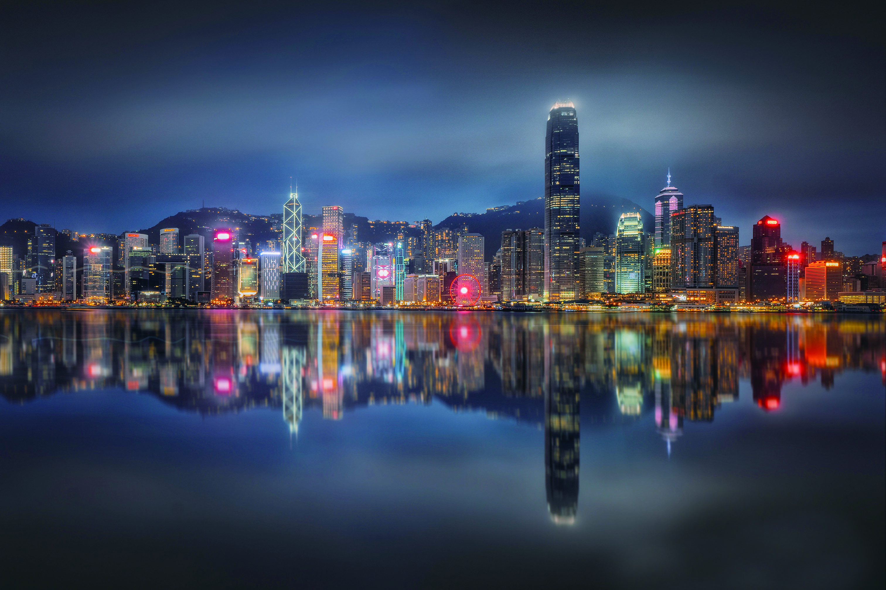 　　圖：10月19日，以「飛天茅台：一個世界品牌的香港故事」為主題的茅台品牌文化展在香港半島酒店拉開帷幕。