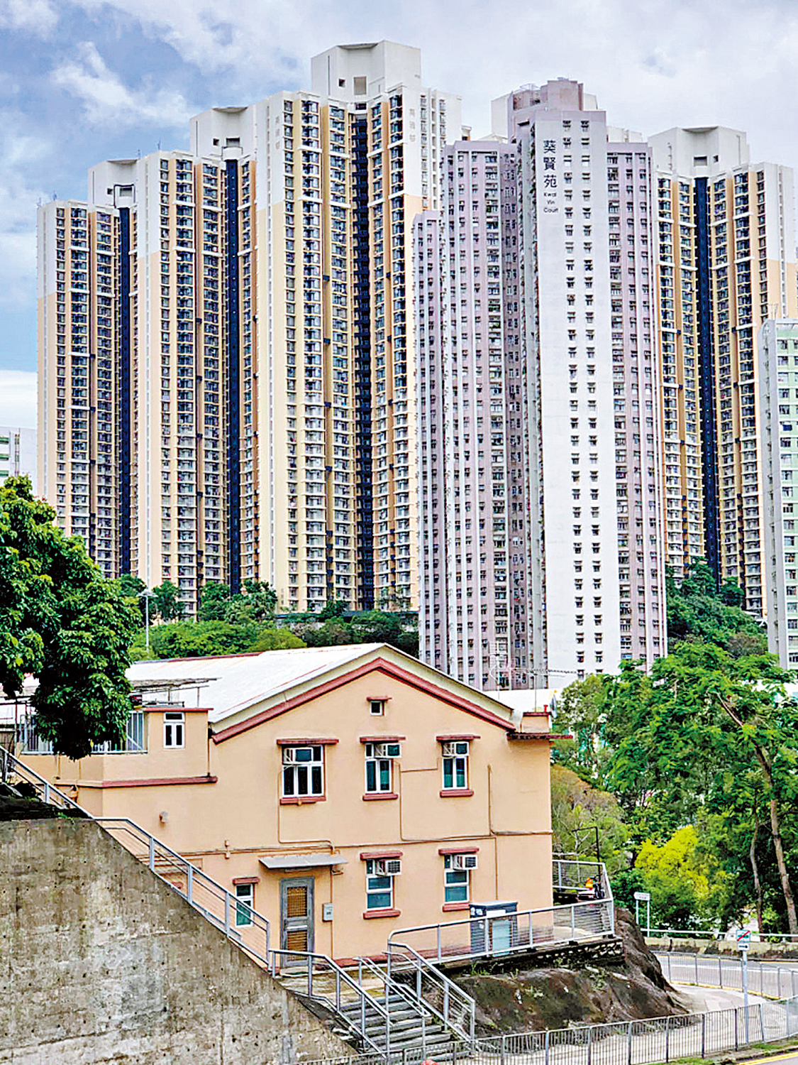 　　圖：綠表買家購買二手資助房屋，於明年三月開始，最長還款年期將增加至30年。