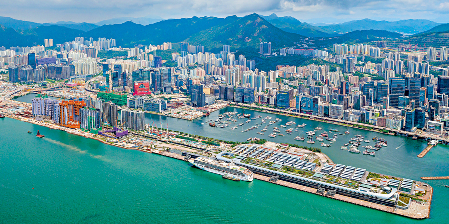 　　圖：政府積極開展東九龍及啟德建造智慧綠色集體運輸系統的相關規劃，目標第四季敲定系統及其基建設施的具體要求及設計。圖為啟德一帶。