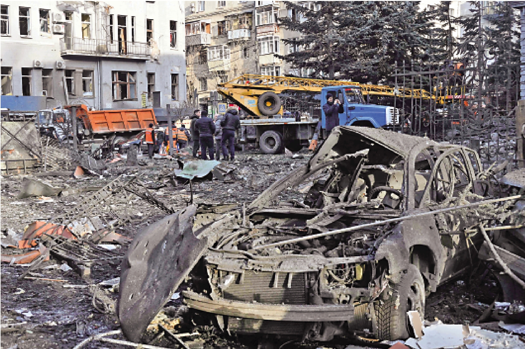 　　圖：俄烏衝突持續近兩年，仍未見停火跡象。圖為烏克蘭哈爾科夫遭俄空襲後慘狀。\法新社