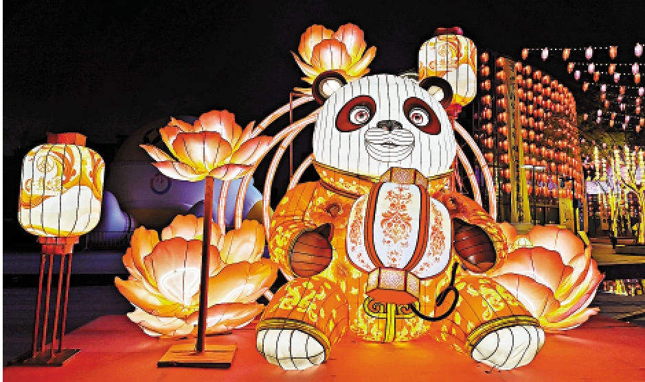 　　圖：成都國際熊貓燈會再現宋朝正月燈市場景。\大公報記者向芸攝