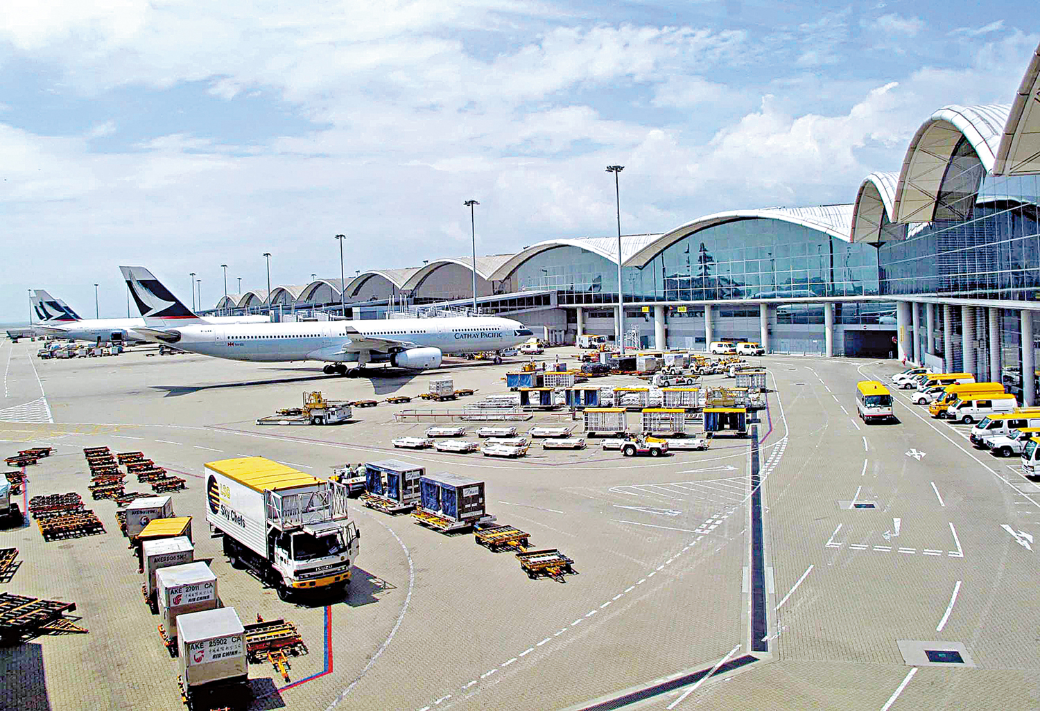 　　圖：香港國際機場與大灣區內地城市的海陸接駁，逐步完善優化。