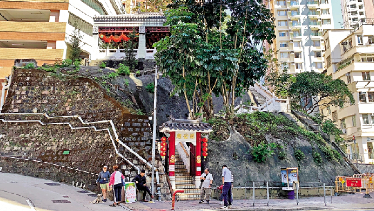 　　圖：位於黃泥涌的北帝譚公廟依山而建。\大公報記者顏琨攝