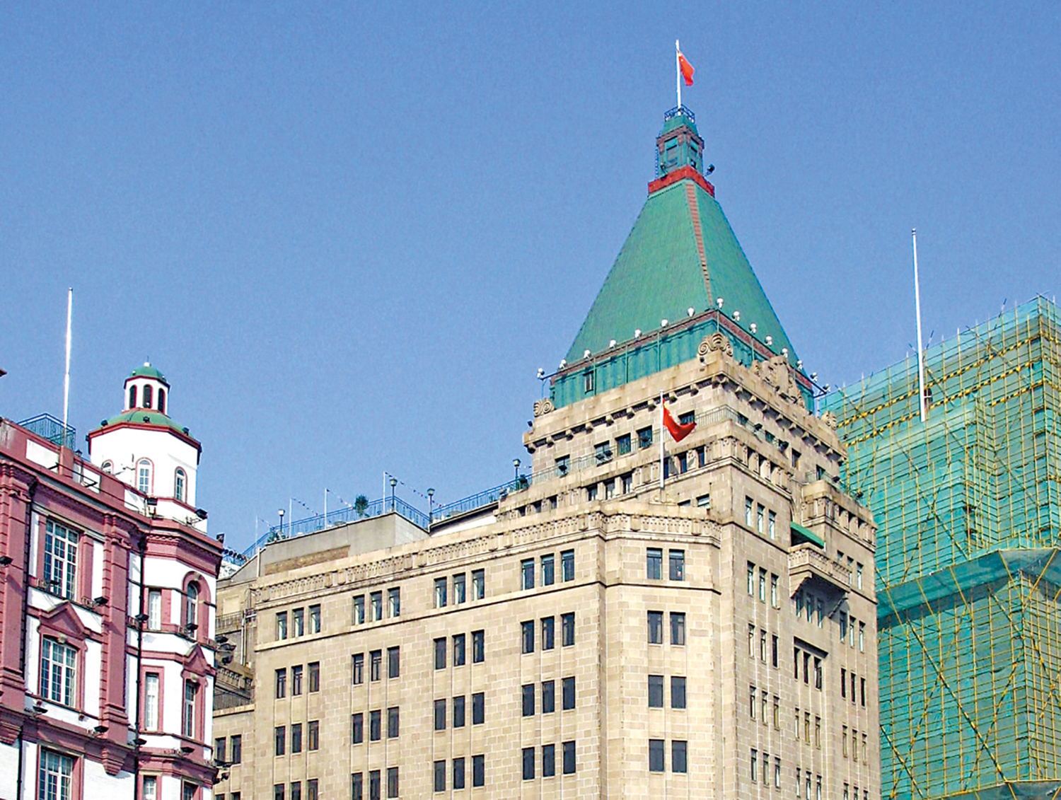 　　圖：和平飯店是海派建築的典型代表作。\作者攝