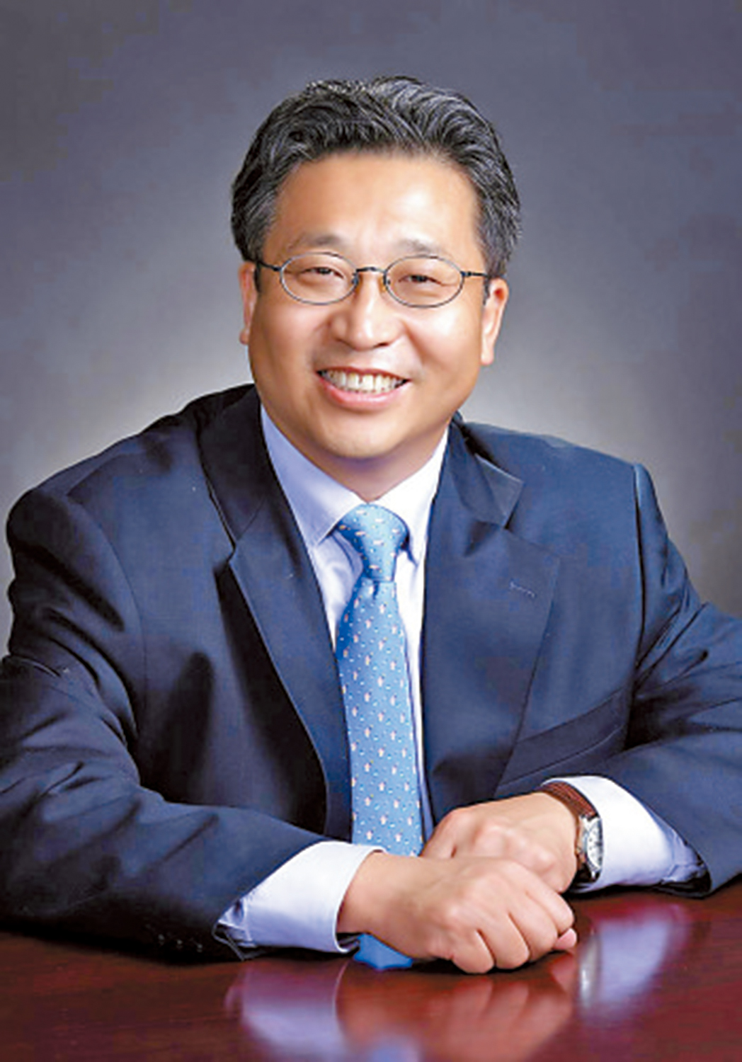 　　圖：中央人民政府任命崔建春為外交部駐香港特別行政區特派員公署特派員。